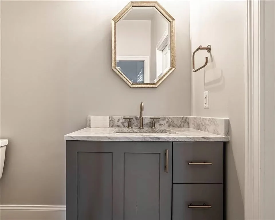 Holiday home — basement bedroom bath