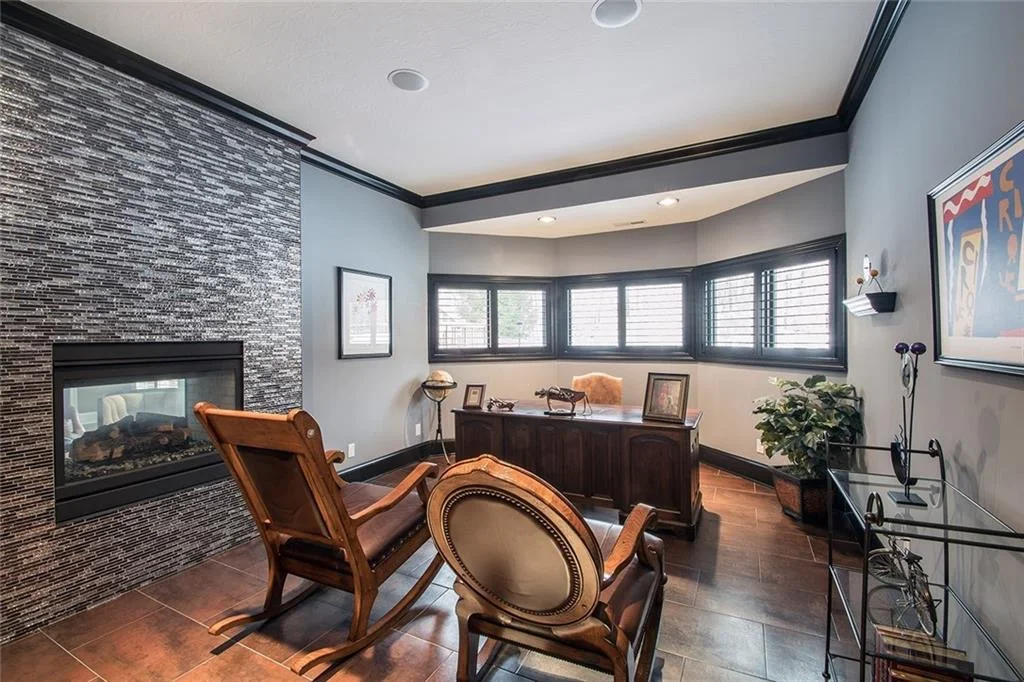 Holiday home — basement office before