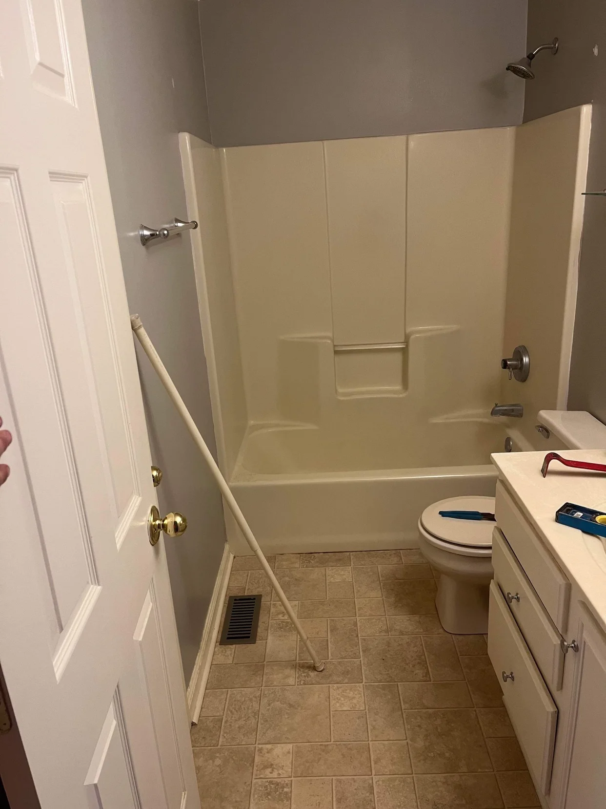 Kemper bathroom — before remodel