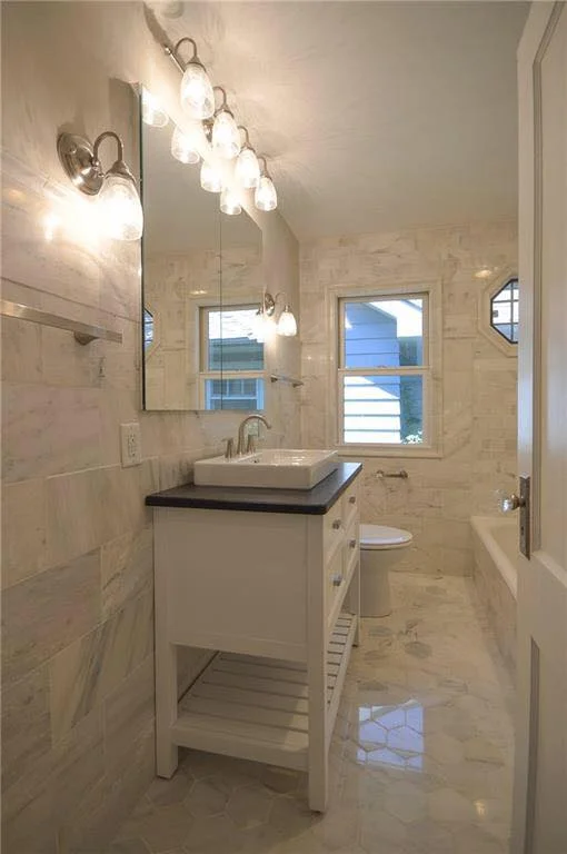 Kenyon Street bathroom — tile detail