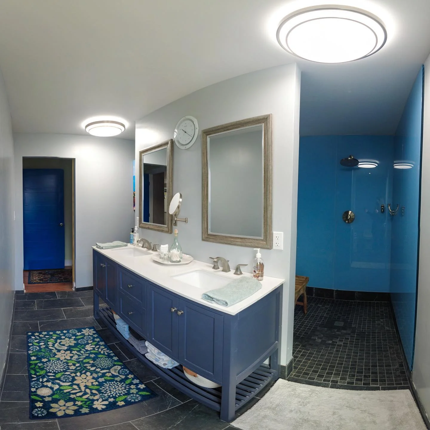 Lessaris bathroom — vanity detail